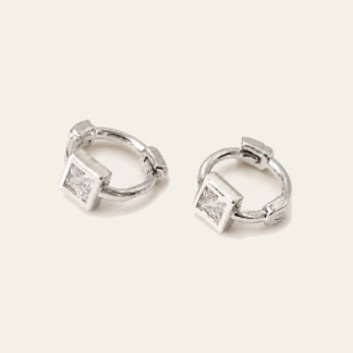 Huggie Rombo Diamante